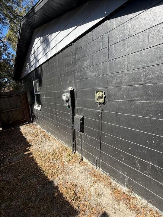 For Sale: $202,500 (3 beds, 2 baths, 1144 Square Feet)