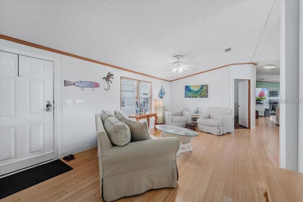 待售: $269,900 (3 贝兹, 2 浴室, 1344 平方英尺)