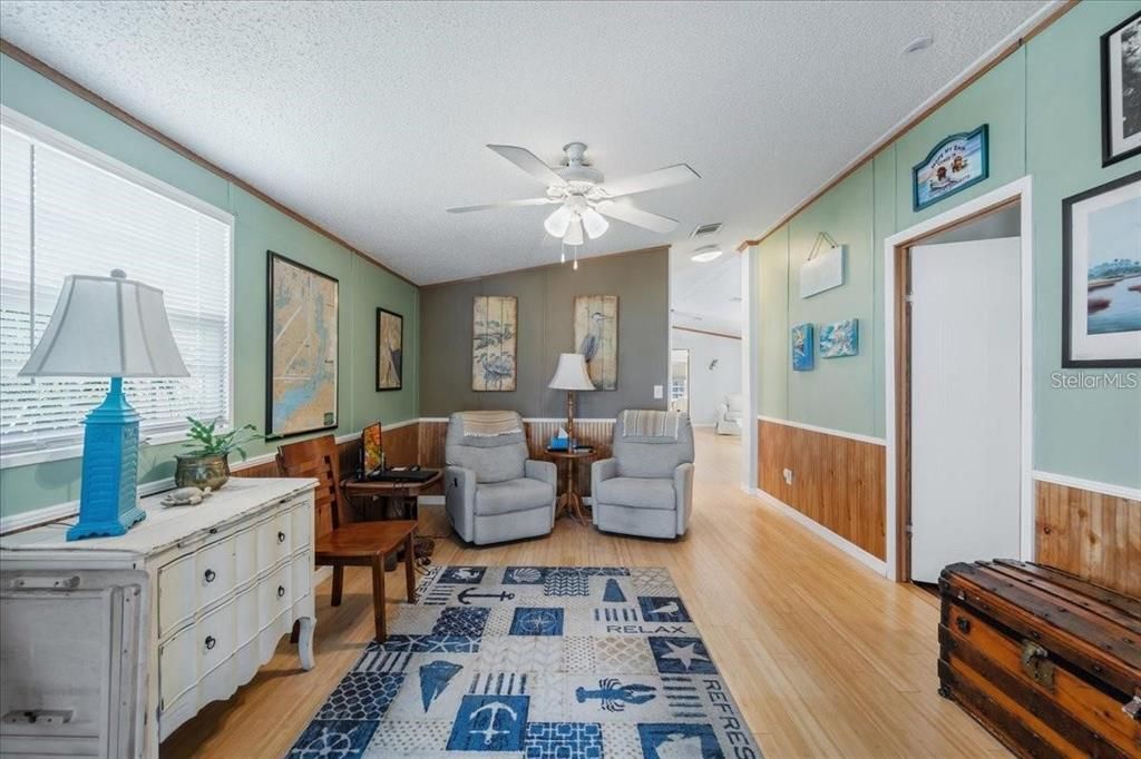 待售: $269,900 (3 贝兹, 2 浴室, 1344 平方英尺)