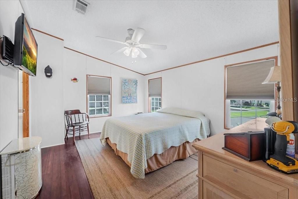 待售: $269,900 (3 贝兹, 2 浴室, 1344 平方英尺)