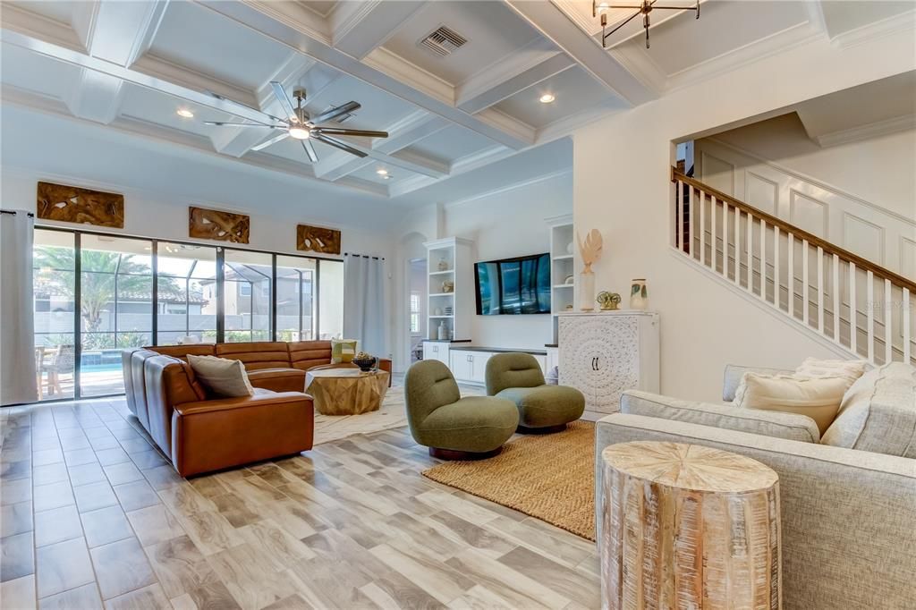 Activo con contrato: $1,229,900 (4 camas, 4 baños, 3138 Pies cuadrados)