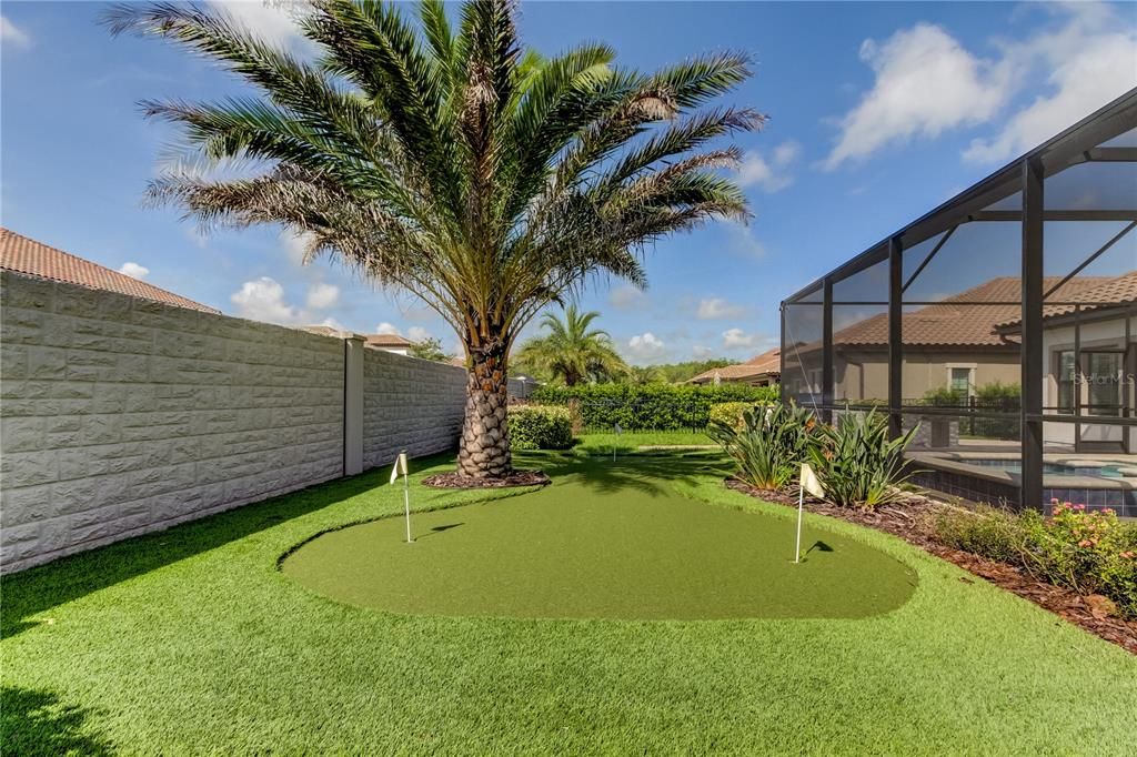 Activo con contrato: $1,229,900 (4 camas, 4 baños, 3138 Pies cuadrados)