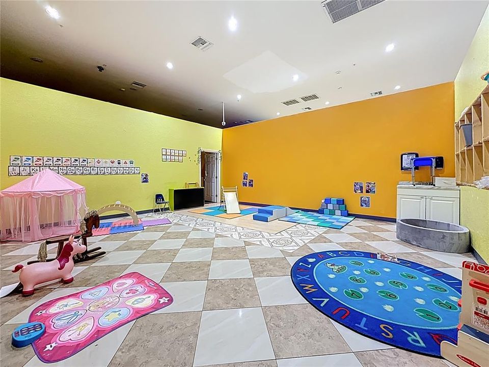 待售: $1,875,000 (0 贝兹, 0 浴室, 11152 平方英尺)