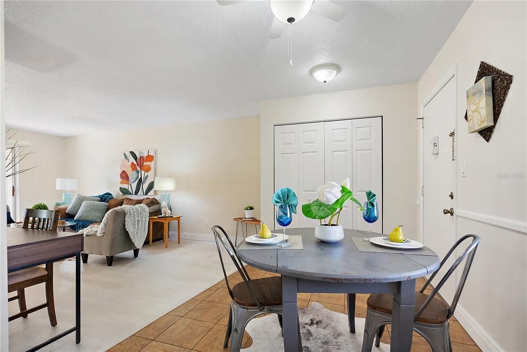 For Sale: $172,000 (1 beds, 1 baths, 775 Square Feet)