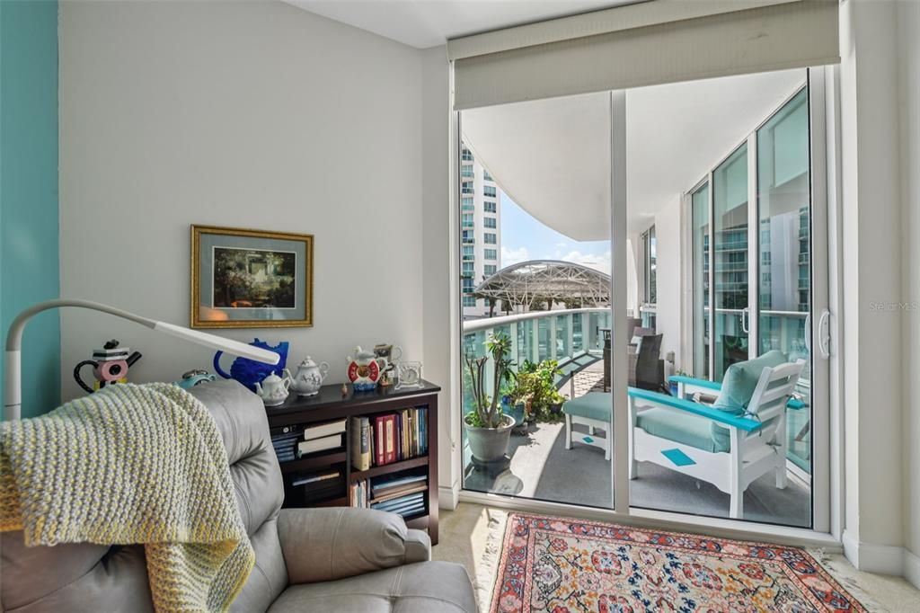 En Venta: $285,000 (2 camas, 2 baños, 1660 Pies cuadrados)