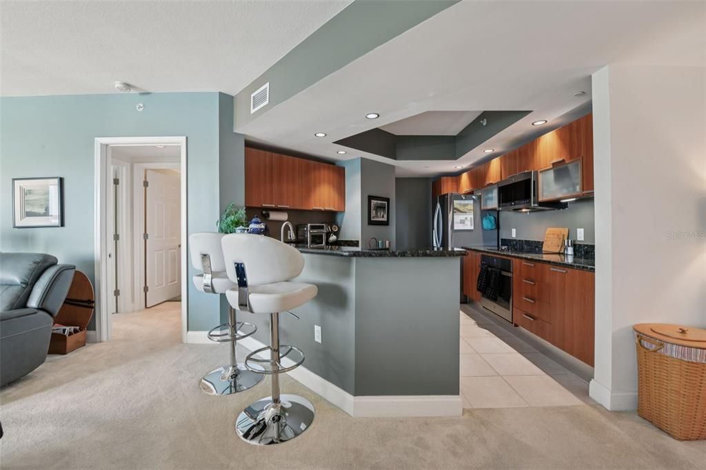 En Venta: $285,000 (2 camas, 2 baños, 1660 Pies cuadrados)