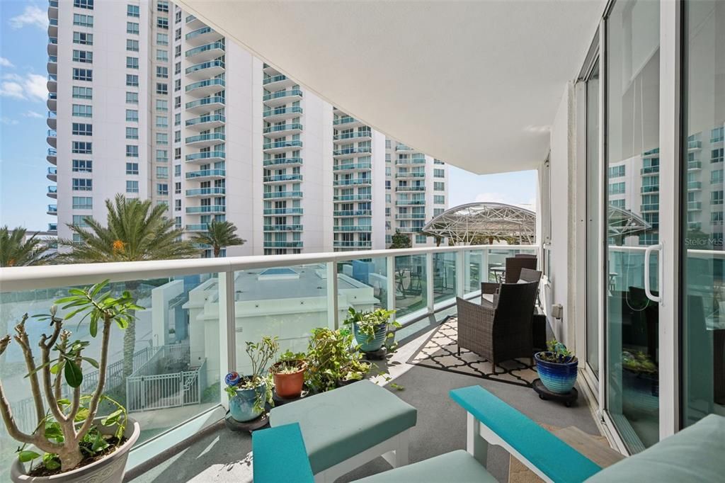 En Venta: $285,000 (2 camas, 2 baños, 1660 Pies cuadrados)