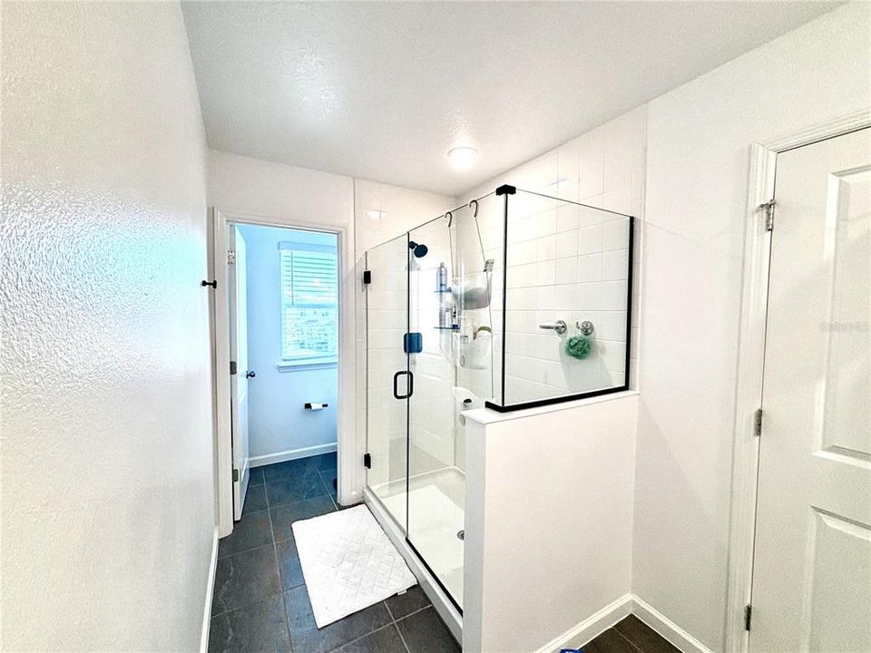 For Sale: $439,000 (3 beds, 2 baths, 1633 Square Feet)