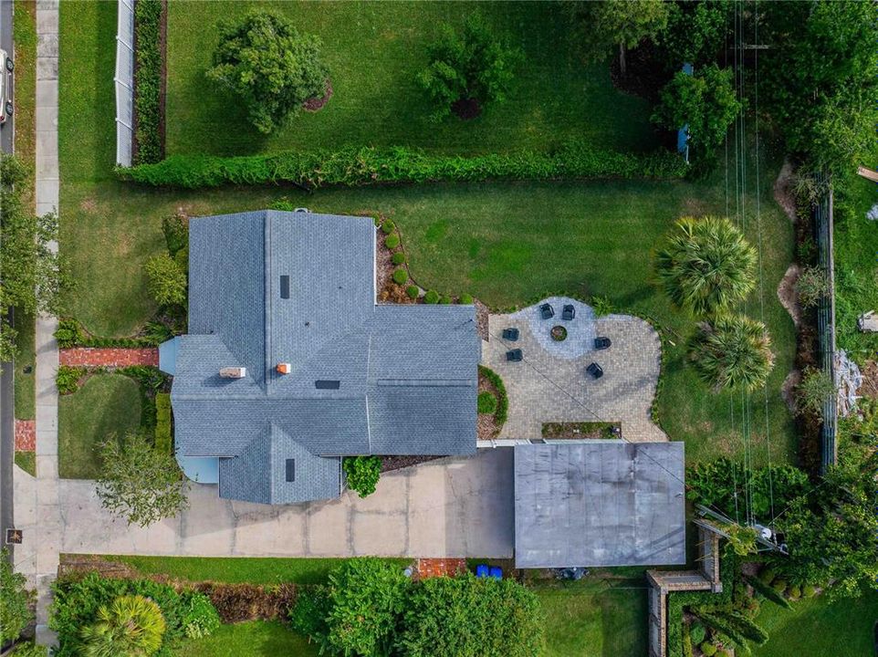 Active With Contract: $489,000 (3 beds, 2 baths, 1904 Square Feet)