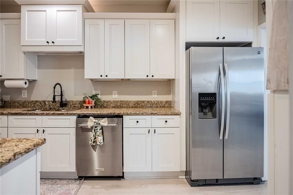 Active With Contract: $489,000 (3 beds, 2 baths, 1904 Square Feet)