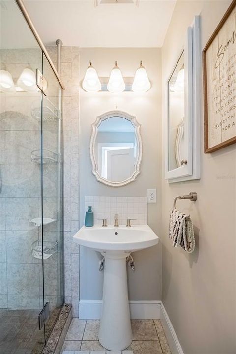 Active With Contract: $489,000 (3 beds, 2 baths, 1904 Square Feet)