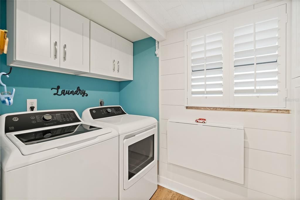 Active With Contract: $364,500 (2 beds, 2 baths, 1350 Square Feet)
