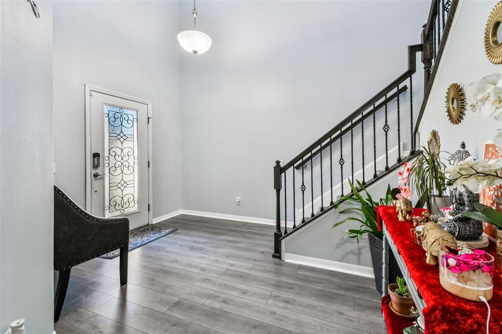 合同活跃: $540,000 (4 贝兹, 3 浴室, 2641 平方英尺)