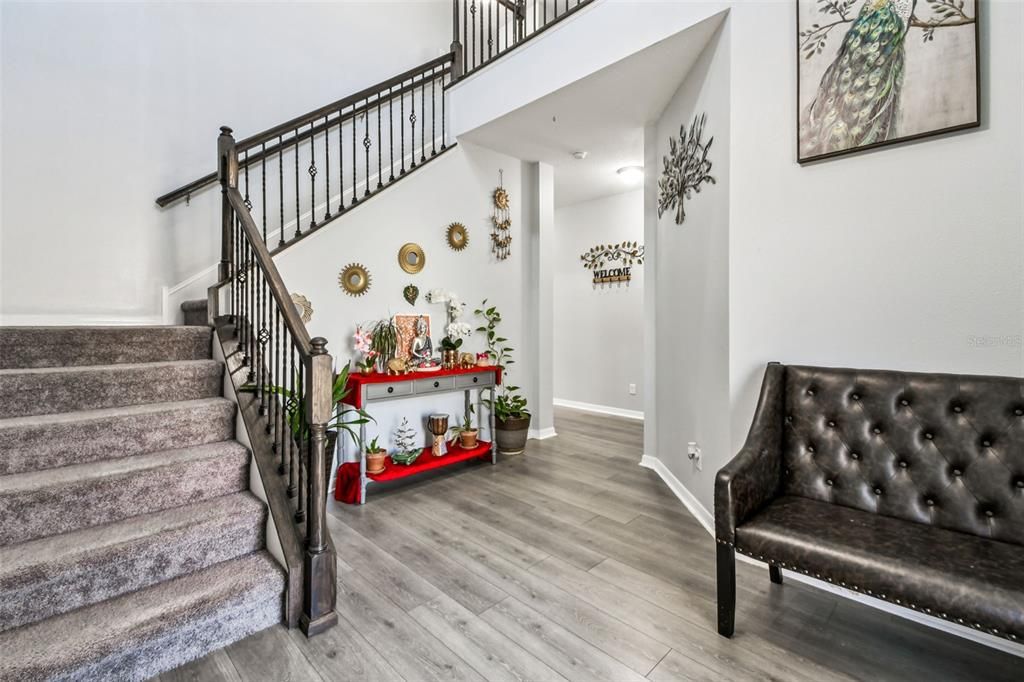 合同活跃: $540,000 (4 贝兹, 3 浴室, 2641 平方英尺)