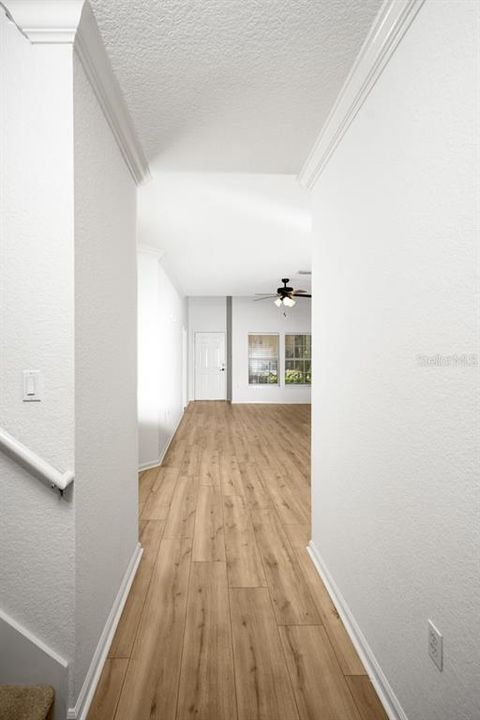 Под контрактом: $300,000 (3 спален, 2 ванн, 1790 Квадратных фут)