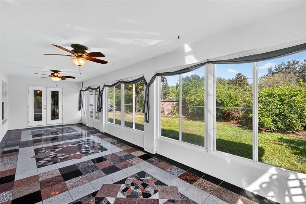 Active With Contract: $325,000 (4 beds, 2 baths, 1760 Square Feet)