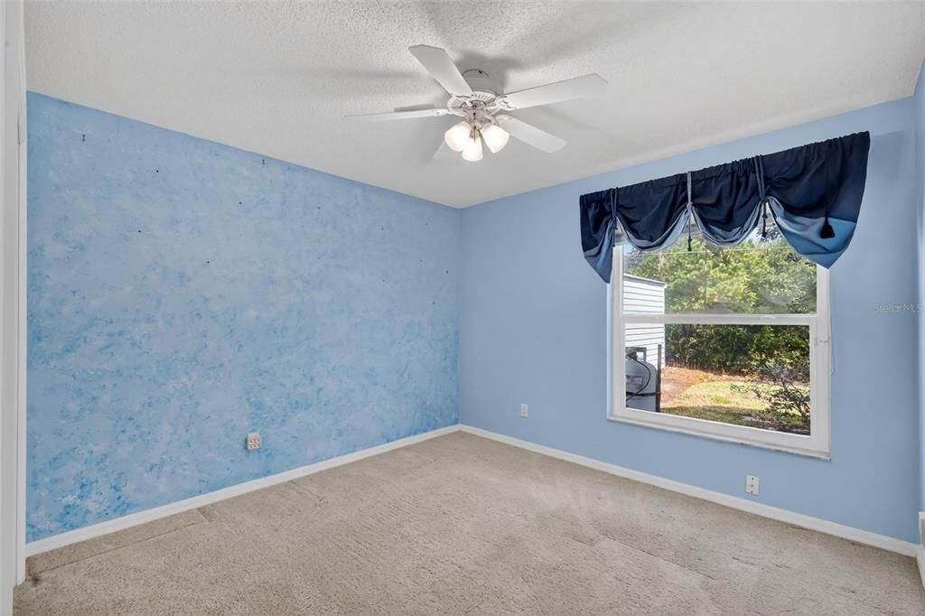 Active With Contract: $325,000 (4 beds, 2 baths, 1760 Square Feet)