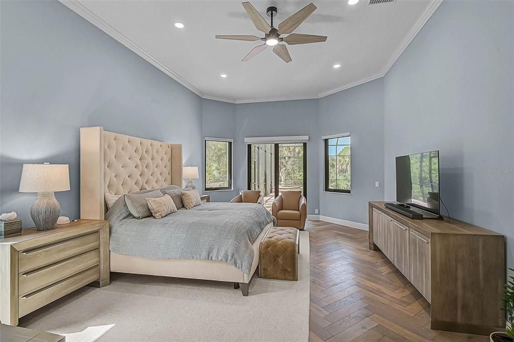 For Sale: $2,300,000 (4 beds, 4 baths, 3235 Square Feet)