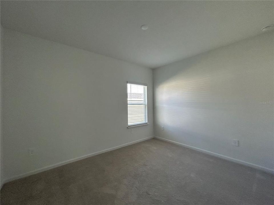 出租: $2,900 (4 贝兹, 2 浴室, 2571 平方英尺)