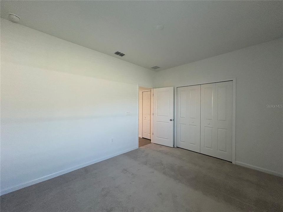 出租: $2,900 (4 贝兹, 2 浴室, 2571 平方英尺)