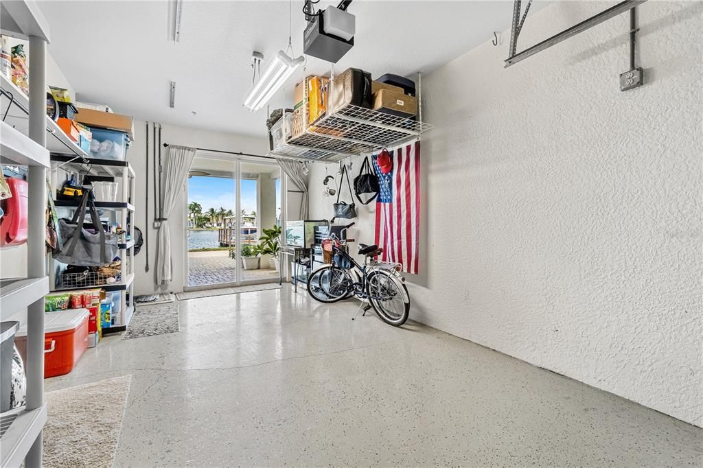 На продажу: $925,000 (3 спален, 3 ванн, 1618 Квадратных фут)