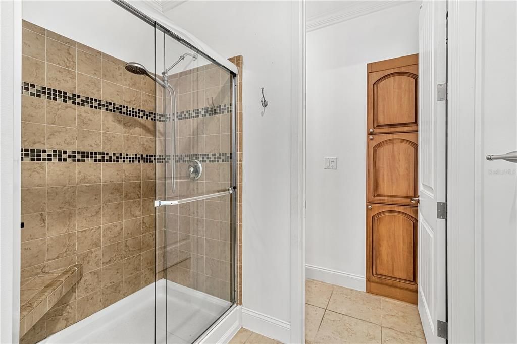 На продажу: $925,000 (3 спален, 3 ванн, 1618 Квадратных фут)