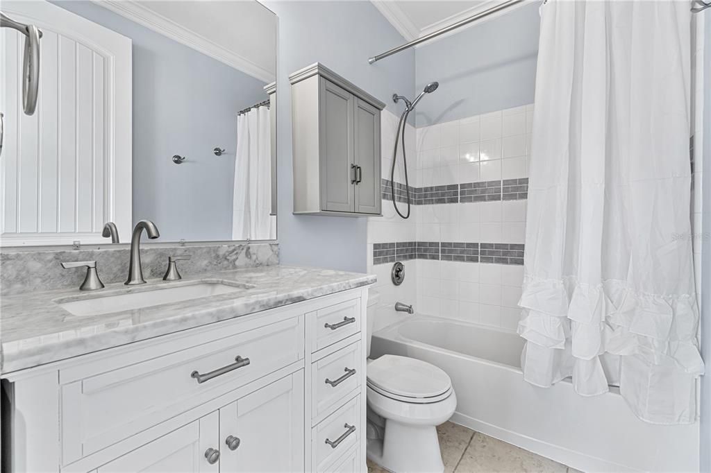 На продажу: $925,000 (3 спален, 3 ванн, 1618 Квадратных фут)