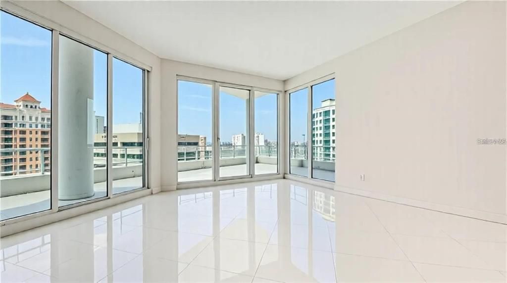 For Rent: $11,000 (3 beds, 3 baths, 2803 Square Feet)