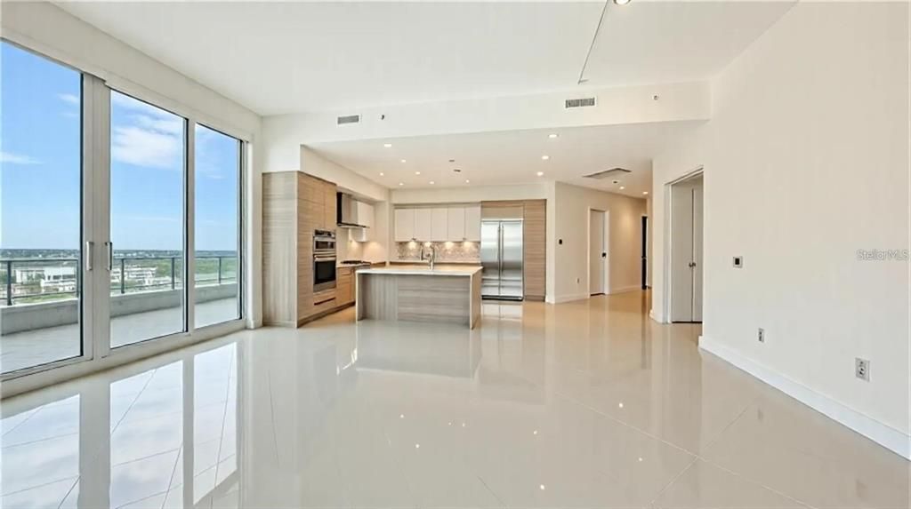 For Rent: $11,000 (3 beds, 3 baths, 2803 Square Feet)