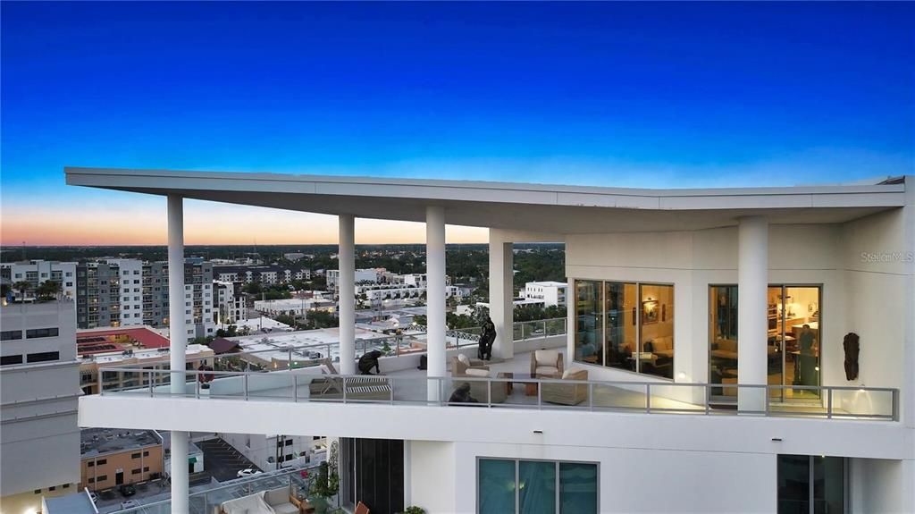 For Rent: $11,000 (3 beds, 3 baths, 2803 Square Feet)