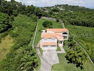 待售: $2,400,000 (4 贝兹, 4 浴室, 3995 平方英尺)