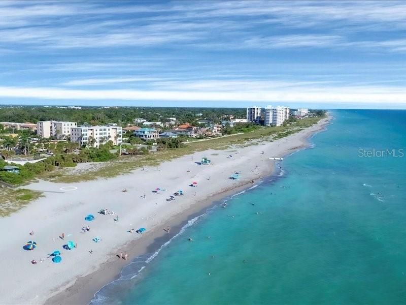 For Sale: $308,900 (2 beds, 2 baths, 1267 Square Feet)