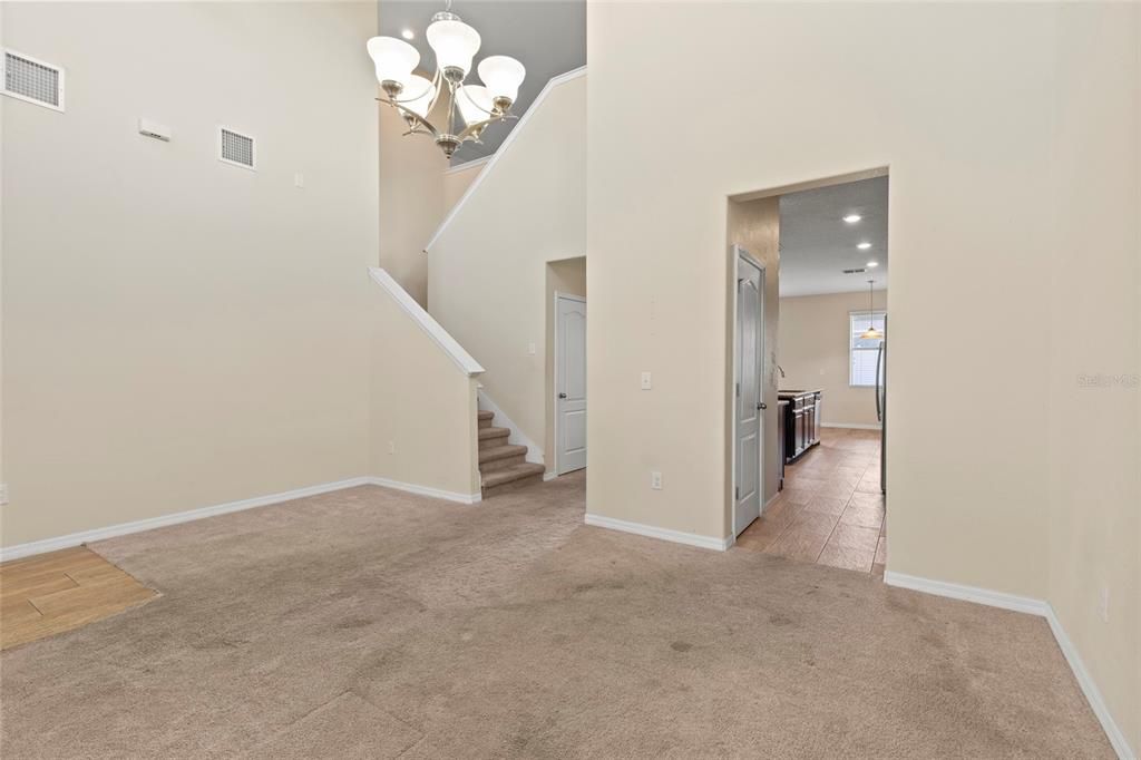 For Sale: $345,000 (4 beds, 3 baths, 3122 Square Feet)