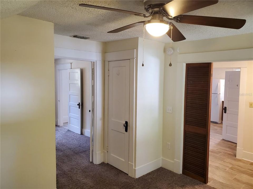 待售: $640,000 (0 贝兹, 0 浴室, 2403 平方英尺)