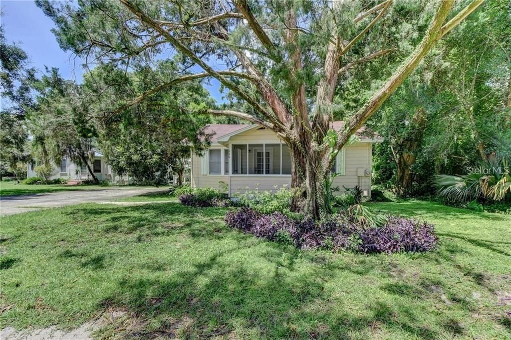 待售: $640,000 (0 贝兹, 0 浴室, 2403 平方英尺)