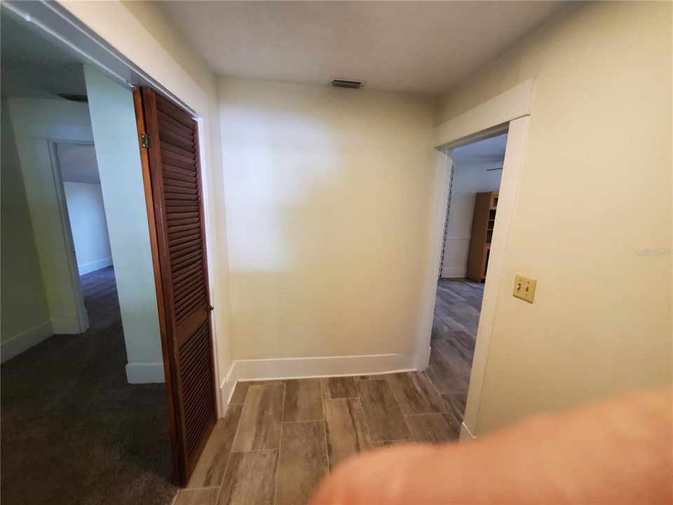 待售: $640,000 (0 贝兹, 0 浴室, 2403 平方英尺)