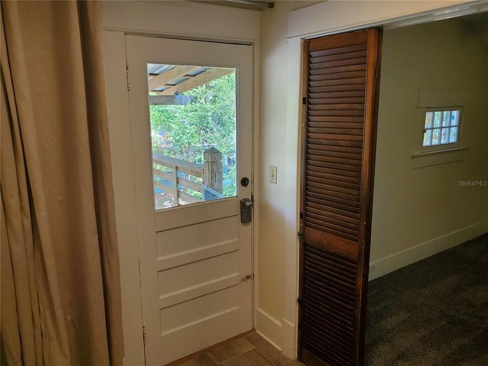 待售: $640,000 (0 贝兹, 0 浴室, 2403 平方英尺)