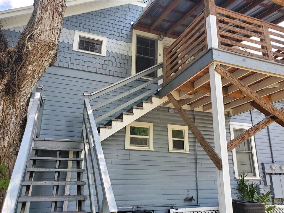 待售: $640,000 (0 贝兹, 0 浴室, 2403 平方英尺)