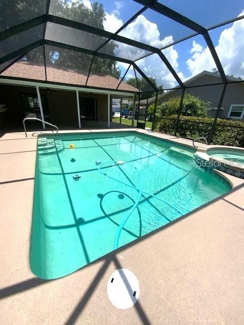 出租: $2,250 (4 贝兹, 2 浴室, 2004 平方英尺)