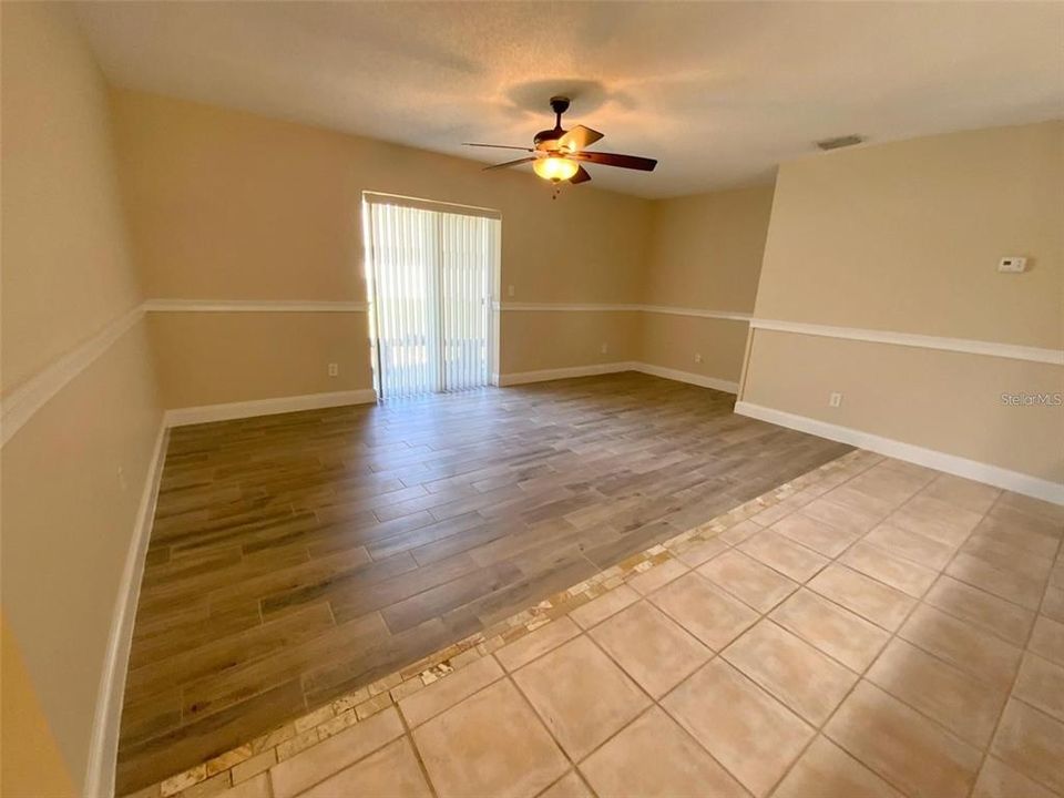 出租: $2,250 (4 贝兹, 2 浴室, 2004 平方英尺)