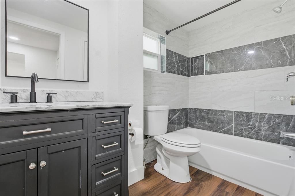 Active With Contract: $238,000 (4 beds, 3 baths, 1836 Square Feet)