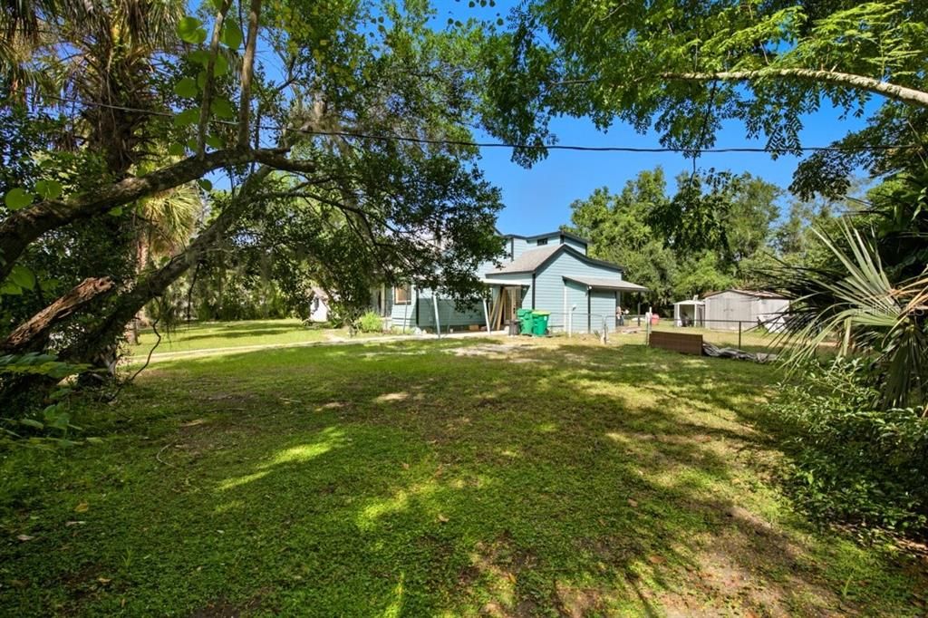 Active With Contract: $238,000 (4 beds, 3 baths, 1836 Square Feet)