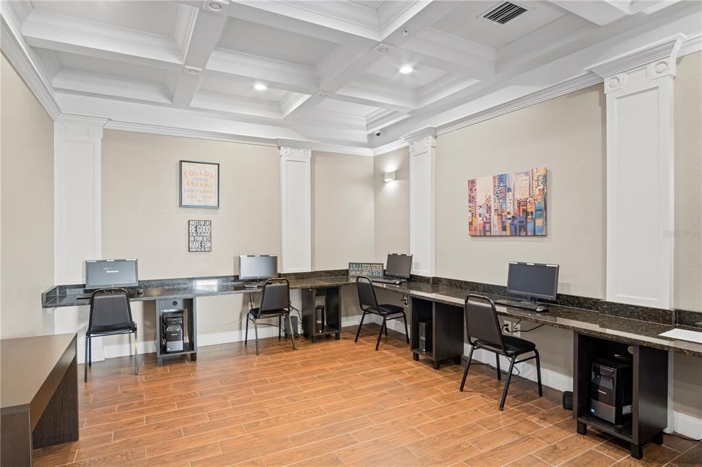 En Venta: $274,000 (2 camas, 2 baños, 1276 Pies cuadrados)