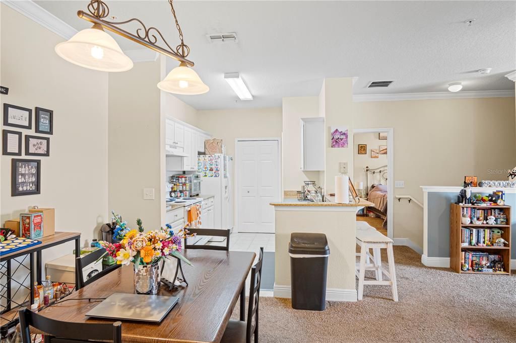 En Venta: $274,000 (2 camas, 2 baños, 1276 Pies cuadrados)