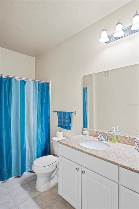 En Venta: $274,000 (2 camas, 2 baños, 1276 Pies cuadrados)