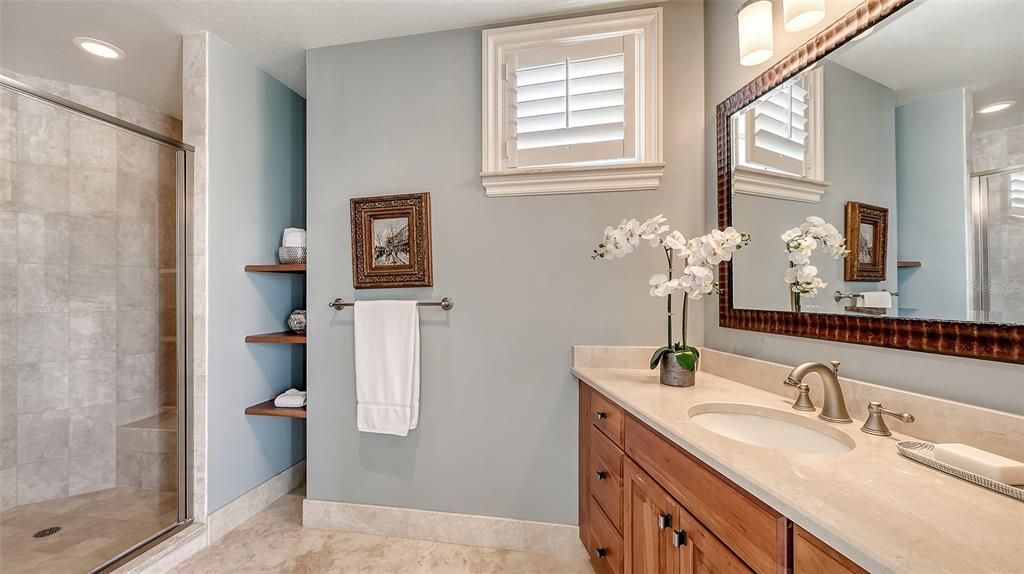 На продажу: $4,500,000 (3 спален, 4 ванн, 3377 Квадратных фут)