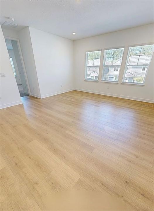 For Sale: $1,075,990 (6 beds, 4 baths, 3628 Square Feet)