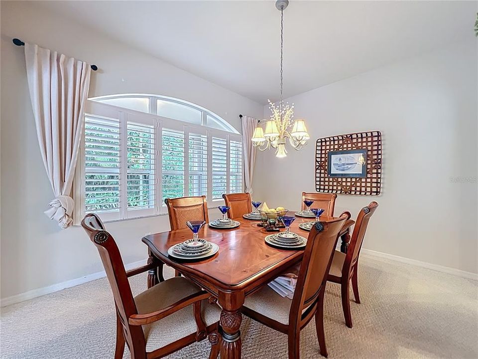 待售: $489,000 (3 贝兹, 3 浴室, 2355 平方英尺)