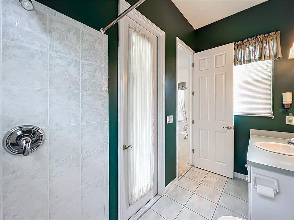 待售: $489,000 (3 贝兹, 3 浴室, 2355 平方英尺)