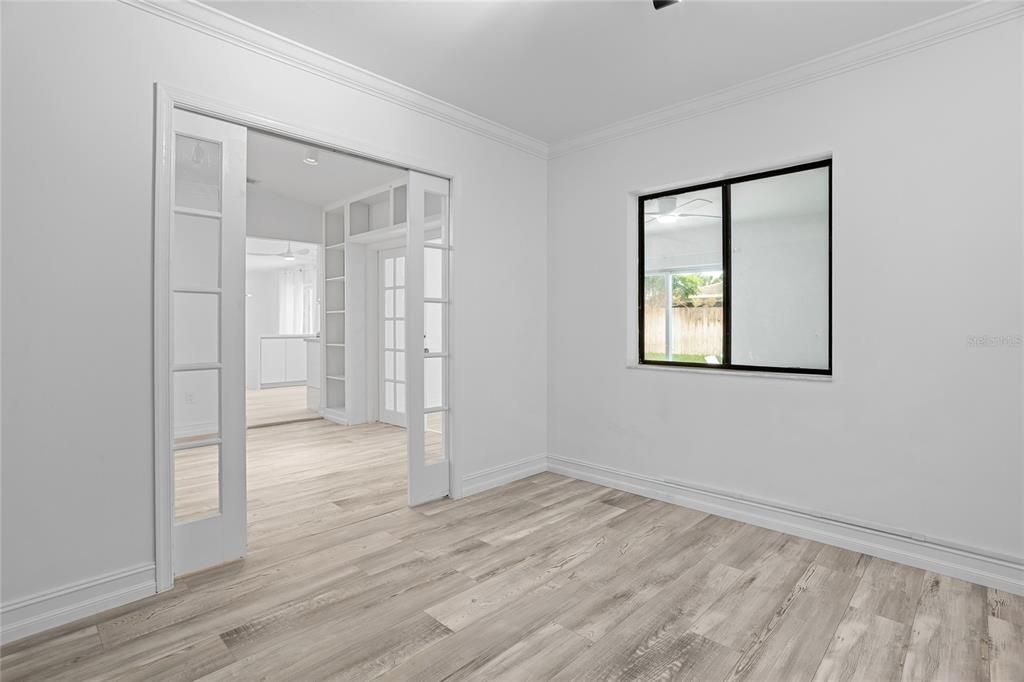 На продажу: $775,000 (4 спален, 2 ванн, 1952 Квадратных фут)